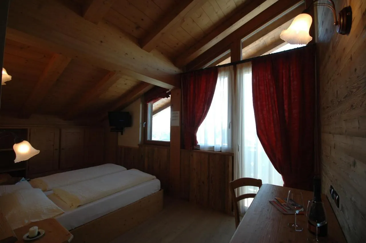 Hotel La Tea Livigno 3*,  Italy