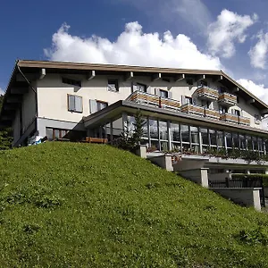 3* Hotel Parè